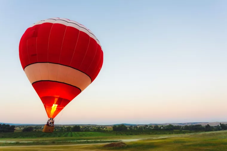 Offrir un vol en montgolfière romantique pour Noël, Albi, Lukkas Montgolfiere